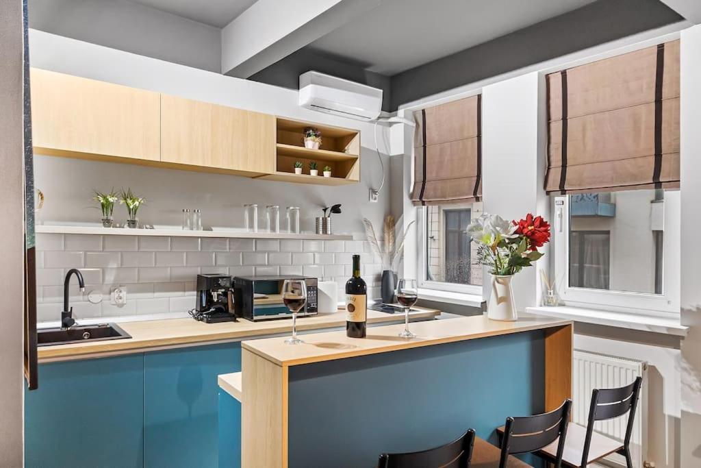 Appartamento Old Town Cozy 322 *